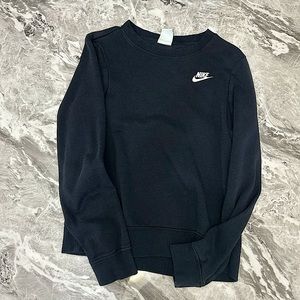 XS Black Nike crewneck, very lightweight and comfortable, only worn a few times.